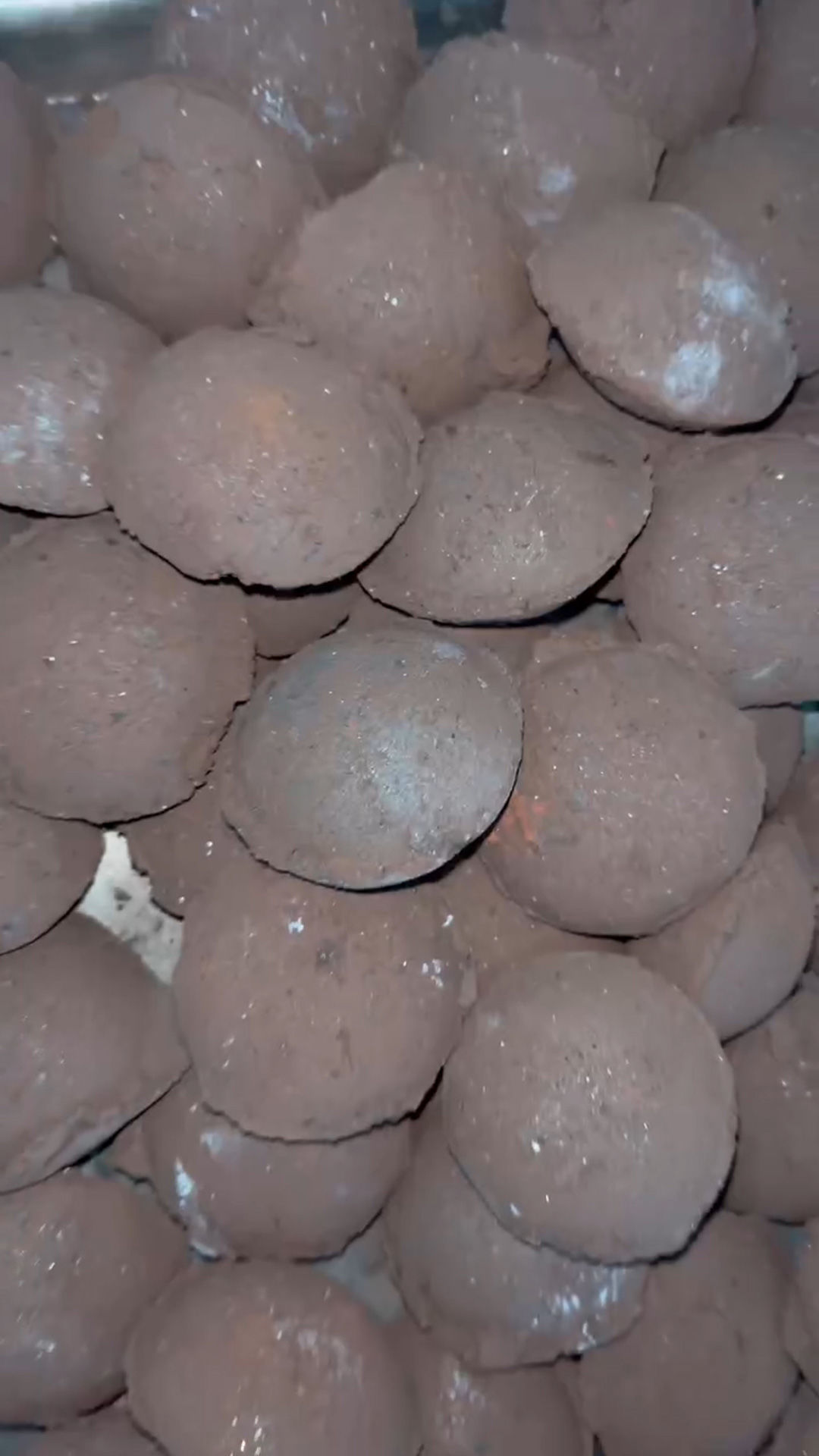 鋼鐵行業(yè)中的除塵灰怎么進行二次利用？