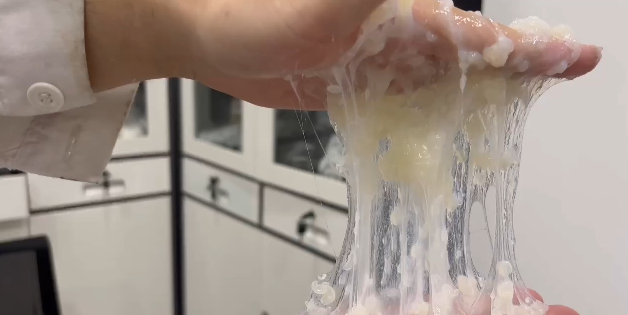 建杰實(shí)業(yè)丨冷壓球團(tuán)復(fù)合粘合劑PK糖蜜！